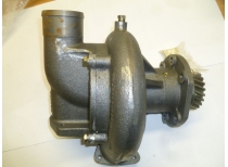 Насос водяной левый TDS 459 12VTE/Water pump, left