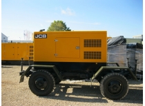 Дизельный генератор JCB G440QS на прицепе