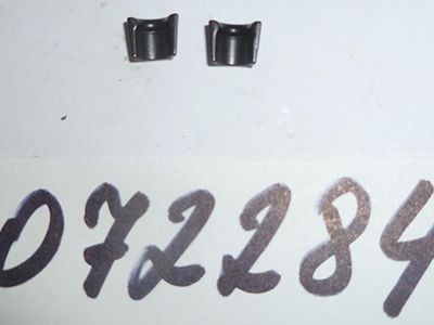Сухарь клапана KM170/Valve collet Сухарь клапана KM170/Valve collet